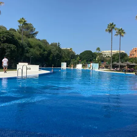 Sea Views! 3 Bedroom Villa, Sleeps 6